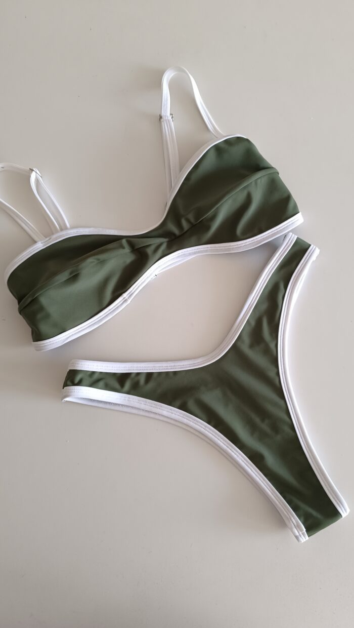 Top Kani + bottom Halia Talla L