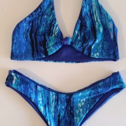 Top Hawaii+ Bottom Roxy M- Reversible