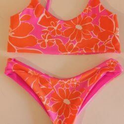 Top Kailani + Bottom Roxy S- Reversible