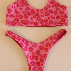 Top Kailani+ Bottom Pua Talla M - Reversible